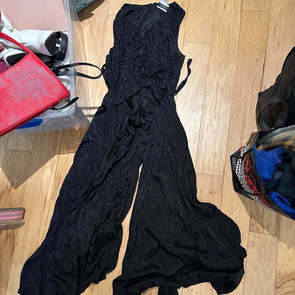 VM Black Wide Leg Jumpsuit - Picture 6 of 8